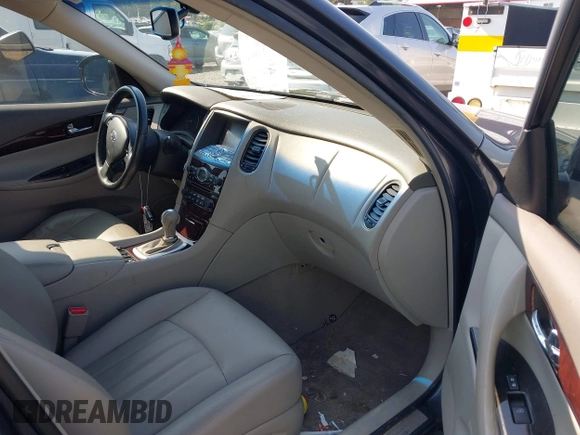 2010 Infiniti EX Journey with VIN JN1AJ0HR9AM756640, listed as a IAAI auction lot 42460696 with 96,145 mi miles and . Bid and sale history available at DreamBid. Image 5.