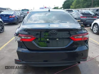 2023 Toyota Camry LE z VIN 4T1C11AK3PU182887, wystawiony jako IAAI lot #42156807 z przebiegiem 33 019 mil mil oraz . Historia ofert i sprzedaży dostępna na DreamBid. Obrazek 17.