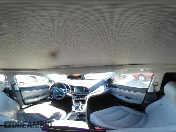 2017 Hyundai Elantra SE z VIN 5NPD84LF7HH063760, wystawiony jako IAAI lot #42327207 z przebiegiem 51 615 mil mil oraz . Historia ofert i sprzedaży dostępna na DreamBid. Obrazek 18.