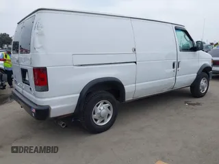 2008 Ford Econoline Cargo Commercial z VIN 1FTNE14W88DA02336, wystawiony jako IAAI lot #42325033 z przebiegiem 196 923 mil mil oraz . Historia ofert i sprzedaży dostępna na DreamBid. Obrazek 4.