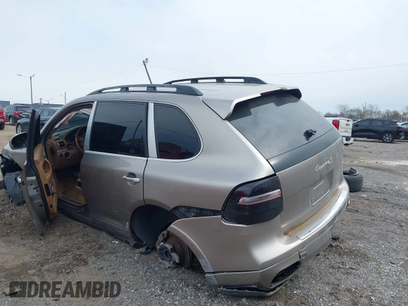 2008 Porsche Cayenne S с VIN WP1AB29PX8LA50620, выставлен на аукционе IAAI как лот 42000403 с пробегом Не указан миль и . История ставок и продаж доступна на DreamBid. Изображение 3.