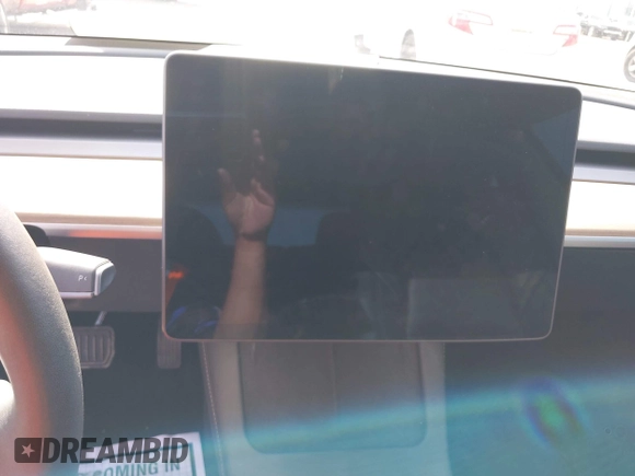 2023 Tesla Model 3 с VIN 5YJ3E1EA0PF589066, выставлен на аукционе IAAI как лот 42508495 с пробегом Не указан миль и . История ставок и продаж доступна на DreamBid. Изображение 18.