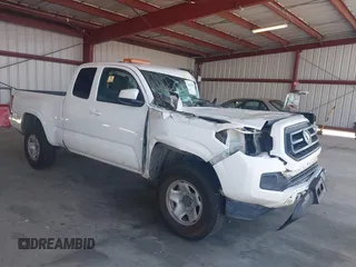 2020 Toyota Tacoma SR with VIN 5TFSX5EN1LX072178, listed as a IAAI auction lot 42617584 with Not provided miles and . Bid and sale history available at DreamBid. Image 1.