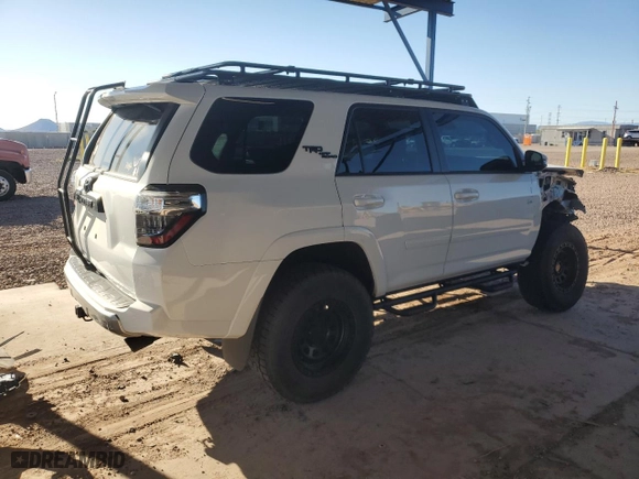 2024 Toyota 4Runner TRD Off Road with VIN JTERU5JR4R6288181, listed as a Copart auction lot 49907685 with 12,619 mi miles and Salvage Title. Bid and sale history available at carsss.com. Image 3.