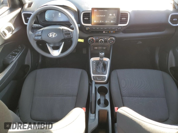 2024 Hyundai Venue SE with VIN KMHRB8A35RU311398, listed as a Copart auction lot 78067294 with 25,881 mi miles and Clean Title. Bid and sale history available at DreamBid. Image 8.