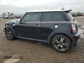 2012 MINI Hardtop S with VIN WMWSV3C57CTY25391, listed as a Copart auction lot 59684835 with 217,246 mi miles and Salvage title. Bid and sale history available at DreamBid. Image 2.