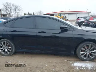 2016 Chrysler 200 S with VIN 1C3CCCBB0GN132648, listed as a IAAI auction lot 41641394 with 118,728 mi miles. Bid and sale history available at carsss.com. Image 13.
