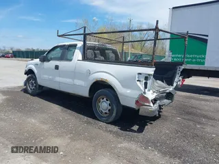 2014 Ford F-150 XL with VIN 1FTFX1CF8EFA94564, listed as a IAAI auction lot 40656243 with 184,667 mi miles. Bid and sale history available at carsss.com. Image 3.