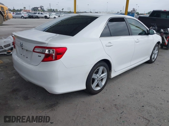 2012 Toyota Camry L with VIN 4T1BF1FK4CU191355, listed as a IAAI auction lot 42043091 with 139,629 mi miles. Bid and sale history available at carsss.com. Image 4.