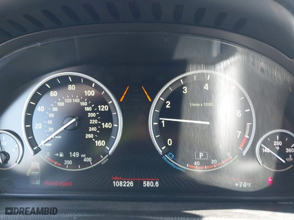 2015 BMW X3 xDrive28i with VIN 5UXWX9C50F0D52071, listed as a IAAI auction lot 41635478 with 108,226 mi miles. Bid and sale history available at carsss.com. Image 7.