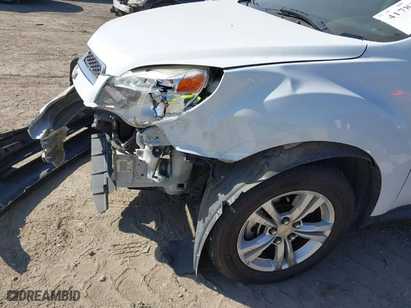 2013 Chevrolet Equinox LS with VIN 2GNALBEKXD1269092, listed as a IAAI auction lot 41783112 with 93,103 mi miles. Bid and sale history available at carsss.com. Image 6.