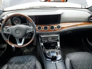 2017 Mercedes-Benz E-Class E 300 Luxury with VIN WDDZF4JB2HA152337, listed as a Copart auction lot 49504643 with Not Provided miles. Bid and sale history available at carsss.com. Image 8.