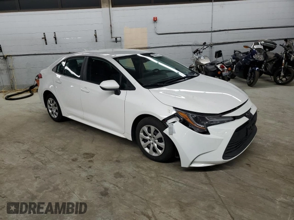 2024 Toyota Corolla LE with VIN 5YFB4MDE5RP162199, listed as a Copart auction lot 55276125 with 22,440 mi miles and Clean Title. Bid and sale history available at DreamBid. Image 4.