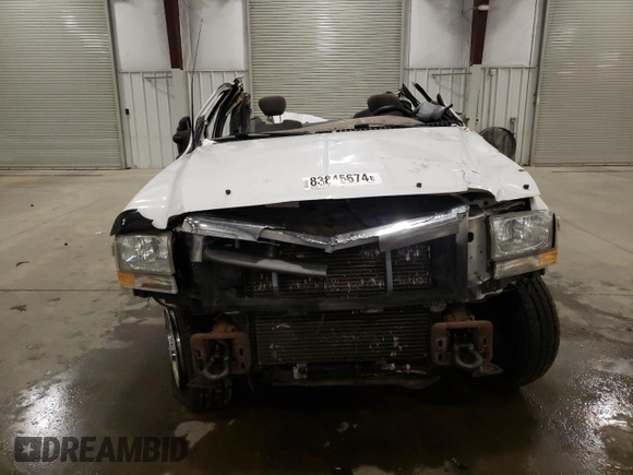 2003 Ford F-350 XL with VIN 1FTSX31P03EC34440, listed as a Copart auction lot 83845674 with Not Provided miles and Salvage Title. Bid and sale history available at DreamBid. Image 5.