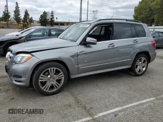 2015 Mercedes-Benz GLK 350 z VIN WDCGG5HB7FG433306, wystawiony jako Copart lot #56588585 z przebiegiem 78 163 mil mil oraz Szkoda całkowita • Salvage title. Historia ofert i sprzedaży dostępna na DreamBid. Obrazek 1.