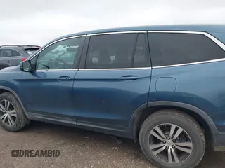 2017 Honda Pilot EX-L z VIN 5FNYF5H78HB013558, wystawiony jako IAAI lot #41555582 z przebiegiem 55 639 mil mil oraz . Historia ofert i sprzedaży dostępna na DreamBid. Obrazek 14.