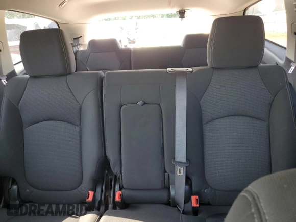 2015 Chevrolet Traverse LT z VIN 1GNKVGKD7FJ379866, wystawiony jako Copart lot #64992465 z przebiegiem 108 611 mil mil oraz Szkoda całkowita • Salvage title. Historia ofert i sprzedaży dostępna na DreamBid. Obrazek 10.