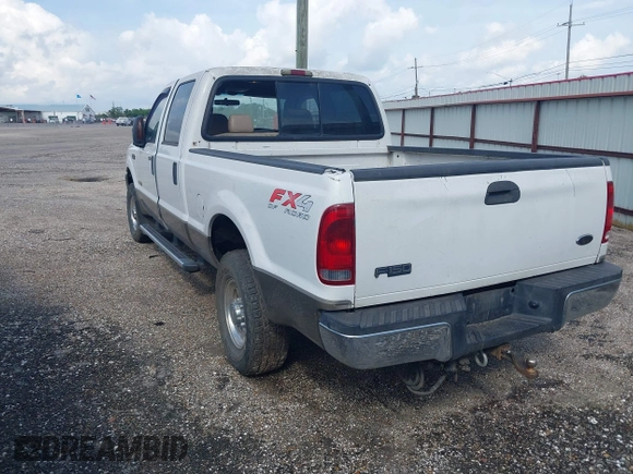 2004 Ford F-250 XL z VIN 1FTNW21P64ED90493, wystawiony jako IAAI lot #42406728 z przebiegiem 287 988 mil mil oraz . Historia ofert i sprzedaży dostępna na DreamBid. Obrazek 3.