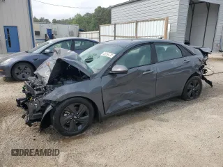 2023 Hyundai Elantra SEL z VIN KMHLM4AG4PU627979, wystawiony jako Copart lot #54183965 z przebiegiem 76 423 mil mil oraz Czysty tytuł • Clean title. Historia ofert i sprzedaży dostępna na DreamBid. Obrazek 1.