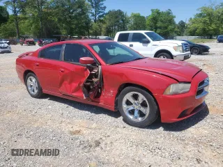 2013 Dodge Charger SE with VIN 2C3CDXBG0DH502825, listed as a Copart auction lot 51871835 with 207,309 mi miles and Salvage Title. Bid and sale history available at DreamBid. Image 4.