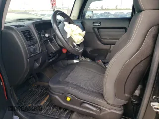 2006 Hummer H3 with VIN 5GTDN136968284885, listed as a Copart auction lot 68511774 with 207,664 mi miles and Salvage Title. Bid and sale history available at carsss.com. Image 7.