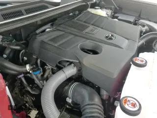 2025 Toyota Tundra SR с VIN 5TFLA5DB3SX282731, выставлен на аукционе Copart как лот 58367645 с пробегом 1 139 миль миль и Списание • Salvage title. История ставок и продаж доступна на DreamBid. Изображение 13.