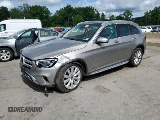 2020 Mercedes-Benz GLC 300 z VIN W1N0G8DB0LF809014, wystawiony jako Copart lot #63771045 z przebiegiem 54 110 mil mil oraz Szkoda całkowita • Salvage title. Historia ofert i sprzedaży dostępna na DreamBid. Obrazek 1.