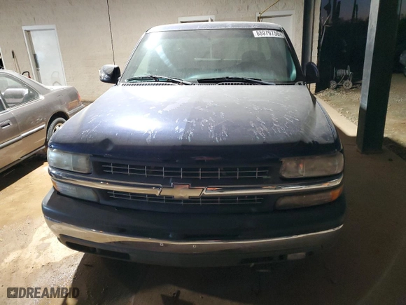 2001 Chevrolet Silverado 1500 LS with VIN 2GCEC19V911181445, listed as a Copart auction lot 88979755 with 192,107 mi miles and Clean Title. Bid and sale history available at carsss.com. Image 5.