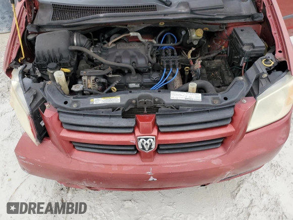 2008 Dodge Grand Caravan SE with VIN 2D8HN44H48R680046, listed as a Copart auction lot 42169125 with 198,035 mi miles and Salvage Title. Bid and sale history available at DreamBid. Image 13.