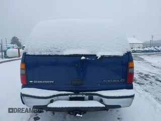 2002 Chevrolet Suburban LS with VIN 1GNFK16Z62J141868, listed as a IAAI auction lot 41534100 with 184,961 mi miles. Bid and sale history available at carsss.com. Image 16.