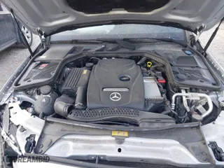2015 Mercedes-Benz C-Class C 300 Luxury with VIN 55SWF4KB3FU032836, listed as a IAAI auction lot 41771292 with 80,288 mi miles. Bid and sale history available at carsss.com. Image 10.