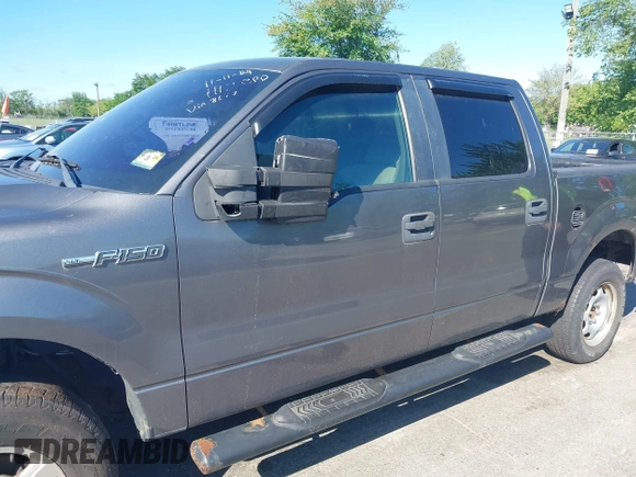 2009 Ford F-150 XL z VIN 1FTRW14819FB18628, wystawiony jako IAAI lot #42303828 z przebiegiem 193 672 mil mil oraz . Historia ofert i sprzedaży dostępna na DreamBid. Obrazek 12.