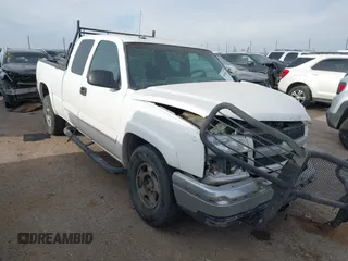 2003 Chevrolet Silverado 1500 LS с VIN 2GCEK19T831227335, выставлен на аукционе IAAI как лот 41895055 с пробегом Не указан миль и . История ставок и продаж доступна на DreamBid. Изображение 1.