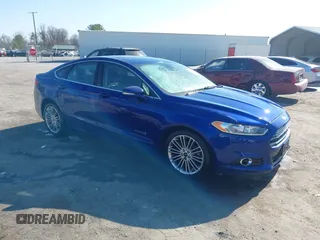 2013 Ford Fusion SE Hybrid z VIN 3FA6P0LU9DR382982, wystawiony jako IAAI lot #41754022 z przebiegiem 253 535 mil mil oraz . Historia ofert i sprzedaży dostępna na DreamBid. Obrazek 1.