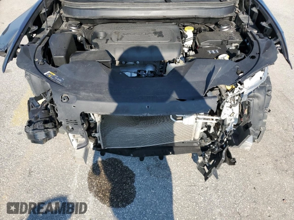 2021 Jeep Cherokee Latitude Plus z VIN 1C4PJLLB6MD187284, wystawiony jako Copart lot #66319094 z przebiegiem 77 876 mil mil oraz Szkoda całkowita • Salvage title. Historia ofert i sprzedaży dostępna na DreamBid. Obrazek 12.