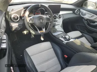 2017 Mercedes-Benz C 63 S AMG z VIN WDDWK8HBXHF541368, wystawiony jako Copart lot #88730985 z przebiegiem 48 044 mil mil oraz Szkoda całkowita • Salvage title. Historia ofert i sprzedaży dostępna na DreamBid. Obrazek 8.