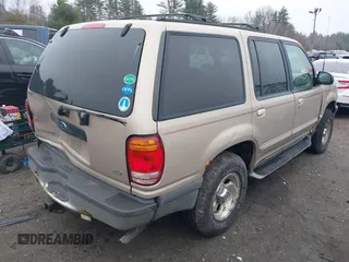 1998 Ford Explorer XL with VIN 1FMZU34X9WUA89732, listed as a IAAI auction lot 41945736 with 160,310 mi miles and . Bid and sale history available at DreamBid. Image 4.