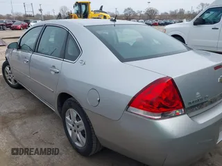 2007 Chevrolet Impala LS with VIN 2G1WB58K679103620, listed as a IAAI auction lot 42032012 with 114,460 mi miles and . Bid and sale history available at DreamBid. Image 3.