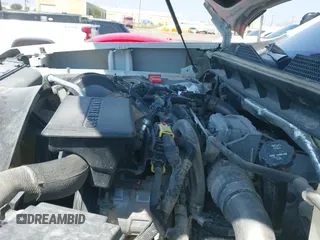 2021 Chevrolet Silverado 2500HD Work Truck z VIN 1GC1YLEY8MF236377, wystawiony jako IAAI lot #42929658 z przebiegiem 127 802 mil mil oraz . Historia ofert i sprzedaży dostępna na DreamBid. Obrazek 17.