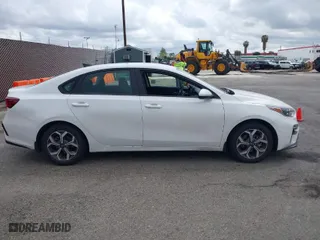 2021 Kia Forte LXS with VIN 3KPF24ADXME368874, listed as a IAAI auction lot 41933026 with 78,375 mi miles. Bid and sale history available at carsss.com. Image 13.