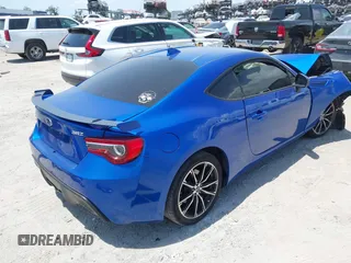 2017 Subaru BRZ Limited с VIN JF1ZCAC17H8602700, выставлен на аукционе IAAI как лот 42384452 с пробегом Не указан миль и . История ставок и продаж доступна на DreamBid. Изображение 4.