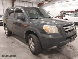 2006 Honda Pilot EX with VIN 2HKYF18466H504644, listed as a IAAI auction lot 41949350 with 256,464 mi miles. Bid and sale history available at carsss.com. Image 1.