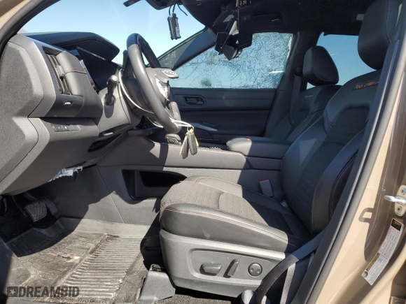 2024 Nissan Pathfinder SV with VIN 5N1DR3BD8RC230028, listed as a Copart auction lot 45240105 with 21,211 mi miles and Salvage Title. Bid and sale history available at carsss.com. Image 7.