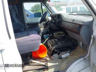 1997 Dodge Cargo z VIN 2B6HB21Y1VK603157, wystawiony jako IAAI lot #42288976 z przebiegiem 106 983 mil mil oraz . Historia ofert i sprzedaży dostępna na DreamBid. Obrazek 5.