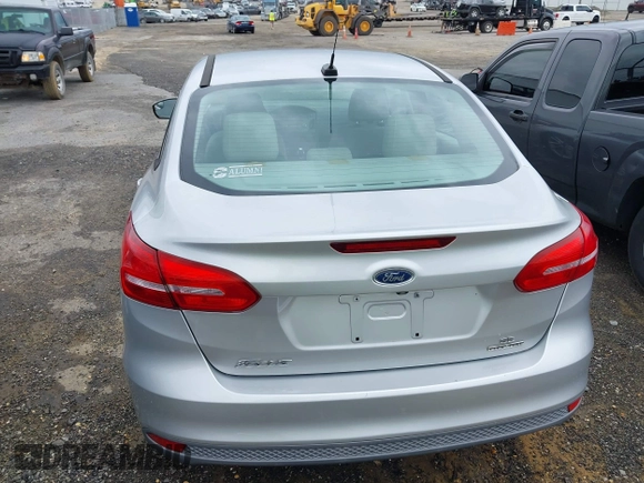 2015 Ford Focus SE with VIN 1FADP3F24FL238308, listed as a IAAI auction lot 42707422 with 134,585 mi miles and . Bid and sale history available at DreamBid. Image 15.