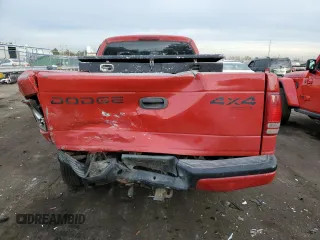 1998 Dodge Dakota SLT with VIN 1B7GG22Y5WS699664, listed as a Copart auction lot 84112654 with 268,517 mi miles and Salvage Title. Bid and sale history available at carsss.com. Image 6.