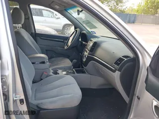 2009 Hyundai Santa Fe SE with VIN 5NMSH13E59H236932, listed as a IAAI auction lot 41846012 with 227,118 mi miles. Bid and sale history available at carsss.com. Image 5.