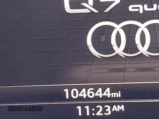 2018 Audi Q7 Prestige with VIN WA1VAAF75JD036199, listed as a IAAI auction lot 42557507 with 104,644 mi miles and . Bid and sale history available at DreamBid. Image 7.