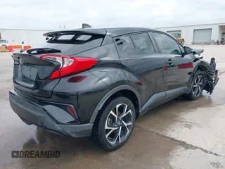 2020 Toyota C-HR LE z VIN JTNKHMBX1L1074377, wystawiony jako IAAI lot #42135672 z przebiegiem 88 846 mil mil oraz . Historia ofert i sprzedaży dostępna na DreamBid. Obrazek 4.