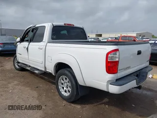 2004 Toyota Tundra Ltd with VIN 5TBET38164S447391, listed as a IAAI auction lot 41949052 with 263,221 mi miles. Bid and sale history available at carsss.com. Image 3.